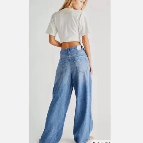 We The Free Old West Slouchy High Rise Wide Leg Jean Size 25 - Picture 2 of 7